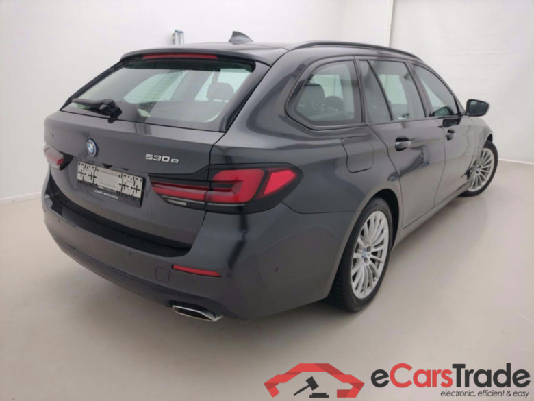 BMW 5-SERIE TOURING 530E XDRIVE #2