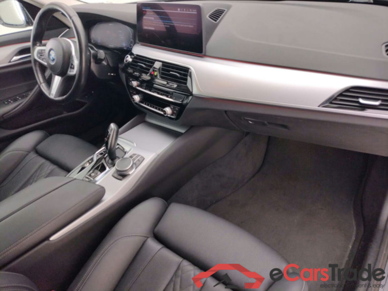 BMW 5-SERIE TOURING 530E XDRIVE #3