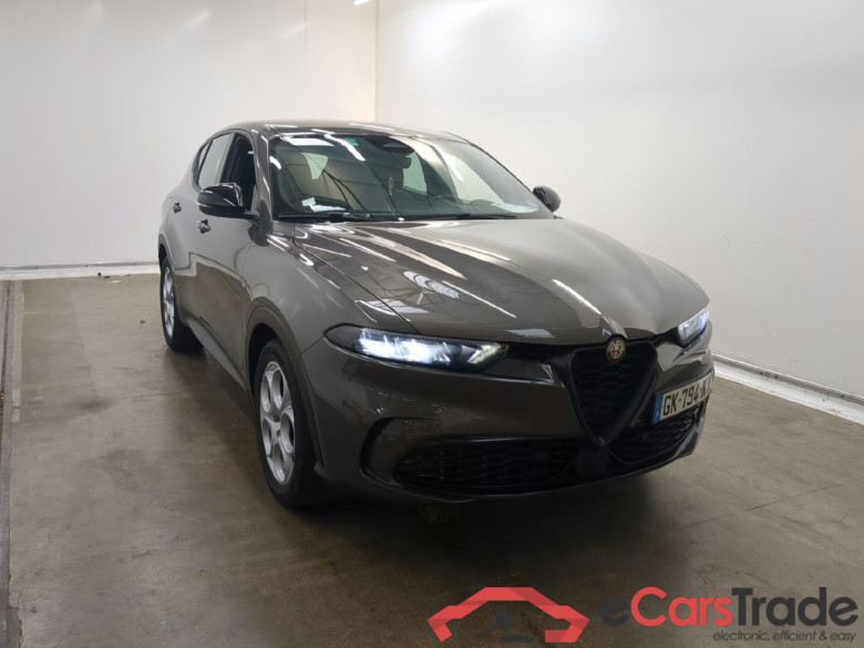 ALFA ROMEO Tonale / 2022 / 5P / SUV 1.5T Hybrid 130 TCT7 Sprint #2