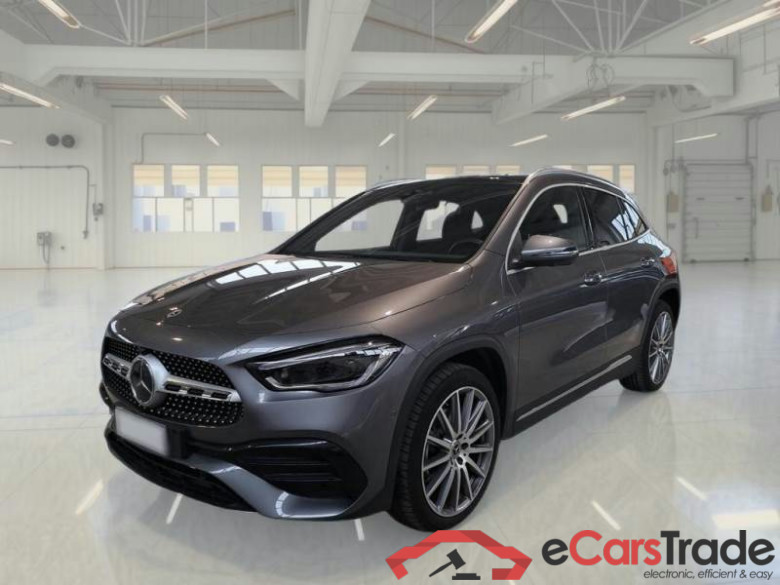 MERCEDES-BENZ GLA / 2020 / 5P / CROSSOVER GLA 250 E PLUG-IN HYBRID AUTO PREMIUM