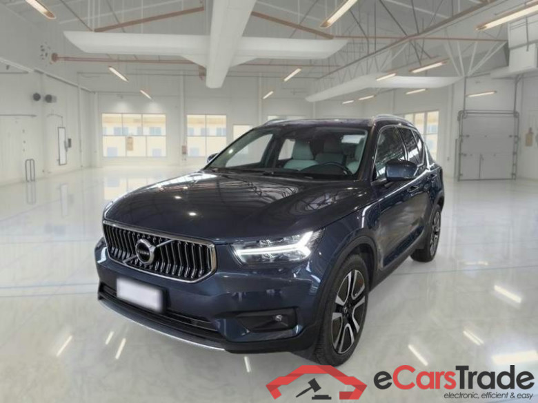 VOLVO XC40 / 2017 / 5P / SUV T5 PLUG-IN HYBRID AUTO RECHARGE INSCR. #1
