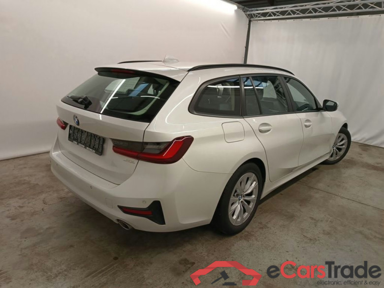 BMW 3 Reeks Touring 318dA (100 kW) 5d #2