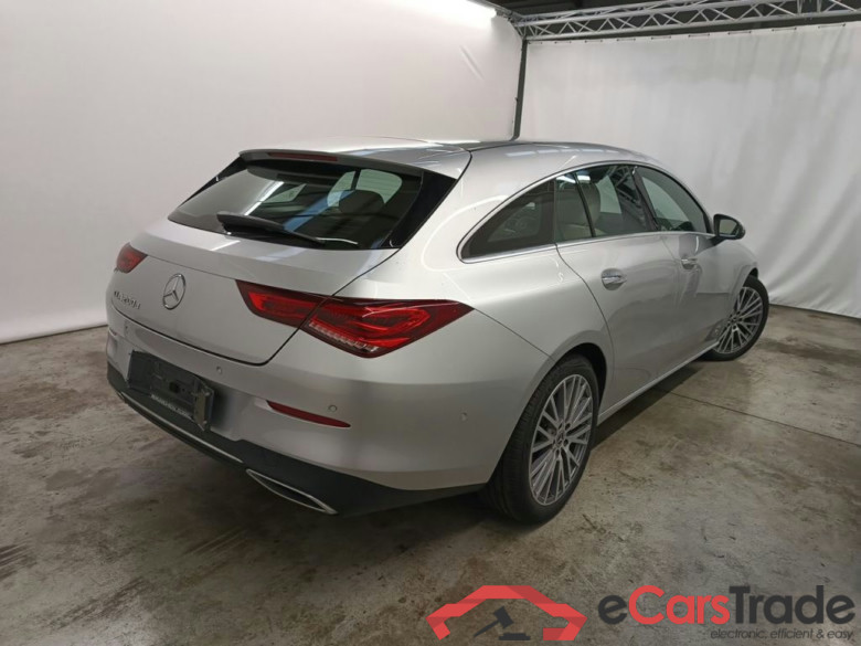 Mercedes-Benz CLA Shooting Brake CLA 200 d Luxury Line 5d #2