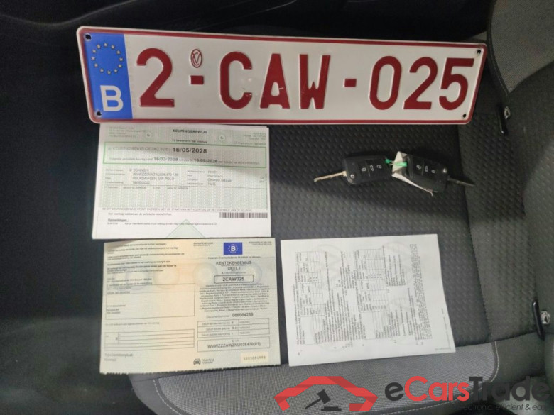Volkswagen Polo 1.0 TSI Life DSG 5d #4