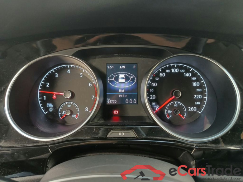 Volkswagen Touran 1.5 TSi Highline DSG 5d #6