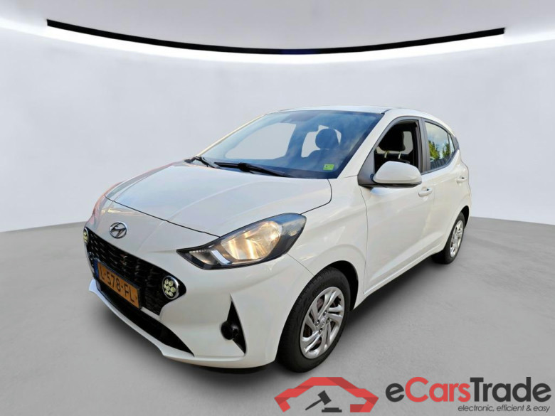 HYUNDAI i10 49 kW #1