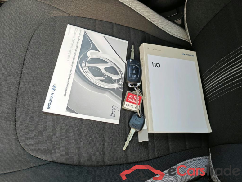 HYUNDAI i10 49 kW #6