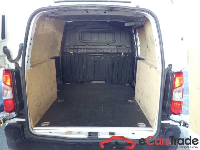 CITROËN Berlingo  CITROËN Berlingo  VAN M 950 HDI 100 BVM6 + PACK CHANTIER + CABINE EXTENSO +ECRAN 8 POUCES + CAMERA RECUL #2