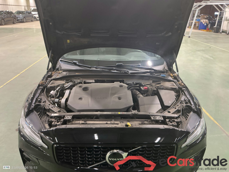 VOLVO V60 2.0 B4 D MHEV PLUS DARK AUTO #6