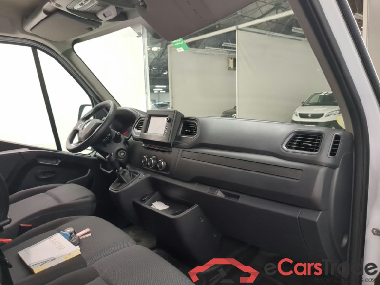 RENAULT Master / 2019 / 4P / Fourgon tôlé FG Tr GCF F3300 L2H2 Blue dCi 150 #5