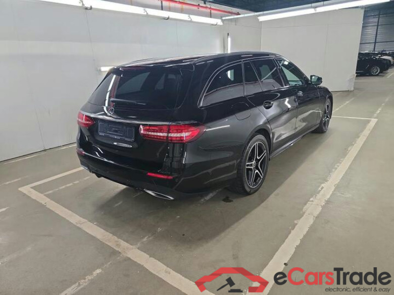 Mercedes E-Klasse Break E-Klasse Break E 300 de AMG Line (PHEV) 225kW/306pk  5D/P Auto-9 - CO2 onvolledig #4