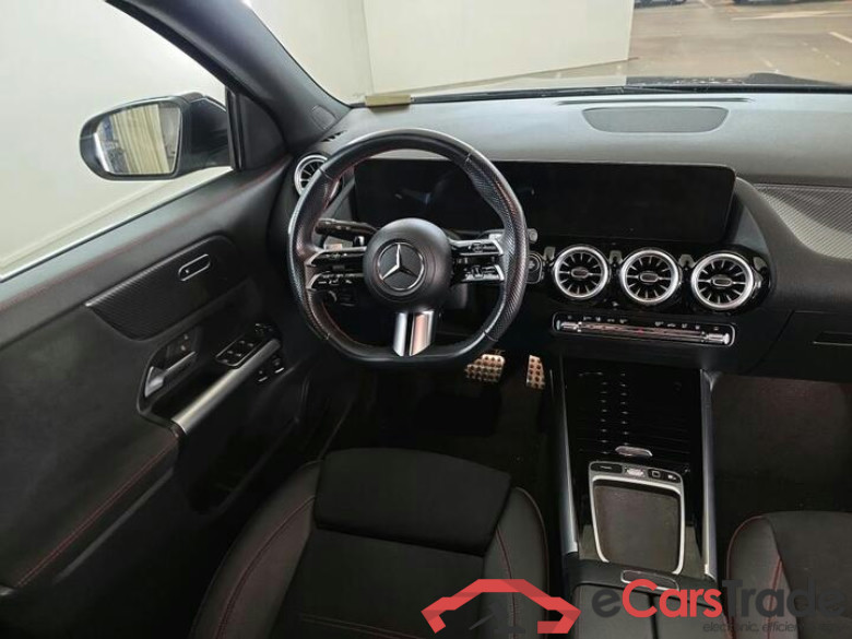 Mercedes GLA GLA GLA 250 e AMG Line (PHEV) 160kW/218pk  5D/P Auto-8 (Pneus 4 saisons) - CO2 indicative #5