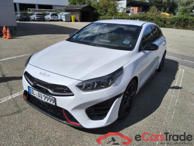 KIA ProCeed  #1