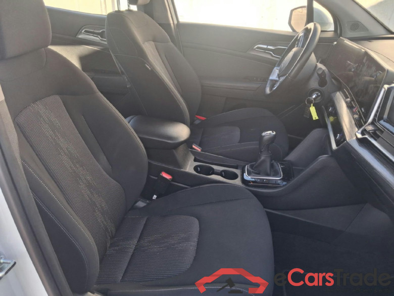 KIA Sportage / 2022 / 5P / todoterreno 1.6 T-GDi MHEV 110kW (150CV) Drive 4x2 (AC) #6