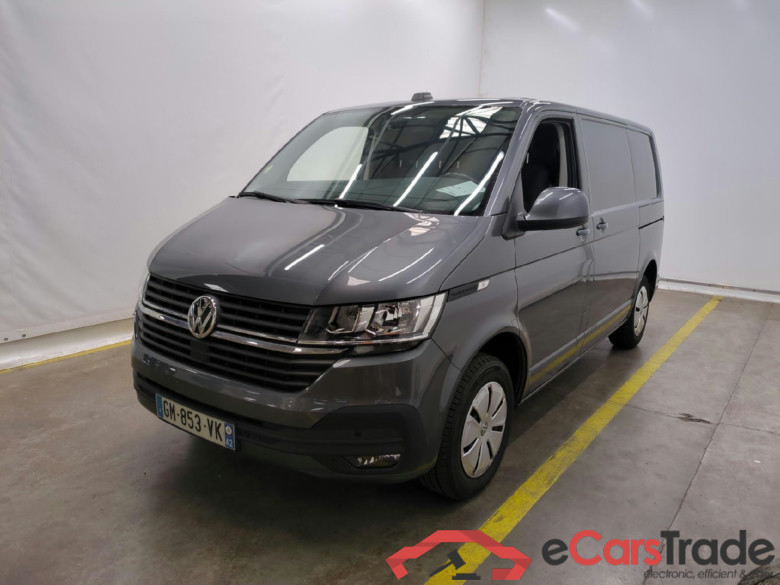 VOLKSWAGEN Transporter / 2019 / 4P / Fourgon tôlé 2.0 TDi 150 DSG7 L1H1 Business Plus #1