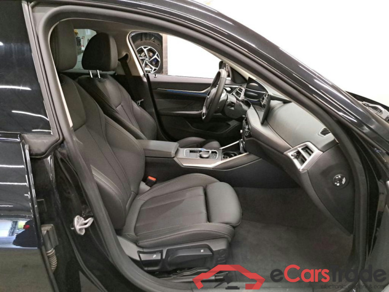 BMW I - BMW I4 eDrive40 340PK With Climatic & Navigation & Sensatec Heated Sport Seats & Park Sensors Front & Rear & 18 Inch BiColor Alloy  * ELECTRIC * #3