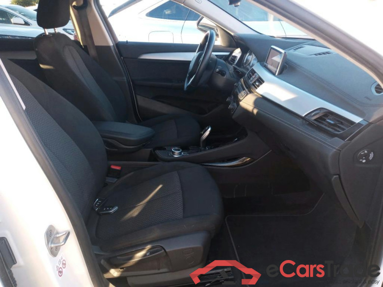 BMW X2 / 2017 / 5P / todoterreno sDrive18i (CX) #6
