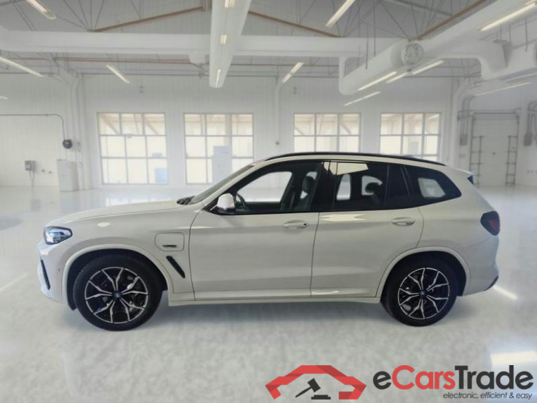 Bmw X3 2.0 xDrive30e Plug-In Hybrid M-Sport Aut. LED Navi-Pro Sport-Leather KeylessGo Camera Klima PDC ... #4