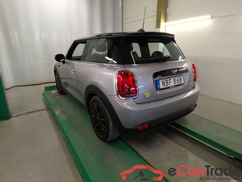 John Cooper EV SE Essential 3d #4