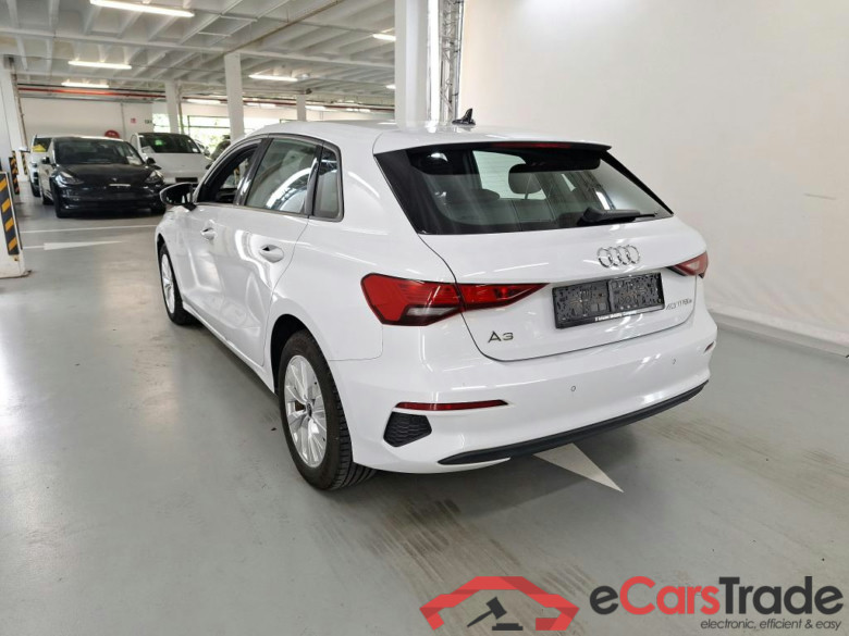 AUDI A3 SPORTBACK 1.4 40 TFSI E S TRONIC SPORTB ATTRACTION #3