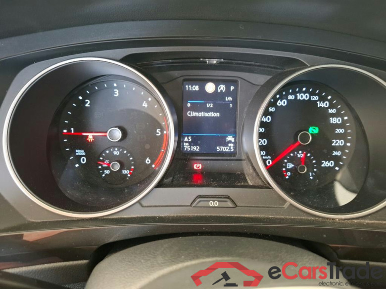 VOLKSWAGEN Tiguan / 2020 / 5P / SUV 2.0 TDI 150 DSG7 LIFE PLUS #6