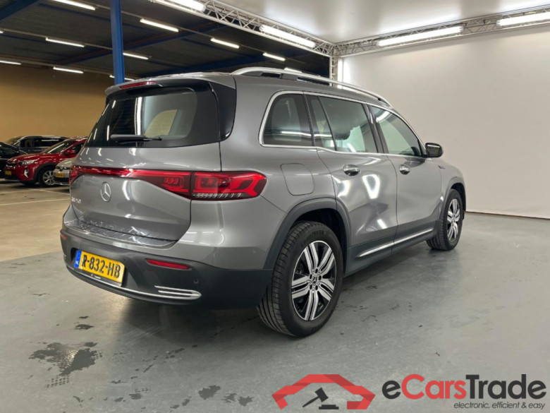MERCEDES-BENZ EQB 250 Luxury Line 7p. 67 kWh #4