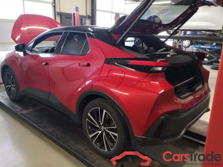 TOYOTA C-HR 2.0 Plug-in Hybrid 220 Executive #3