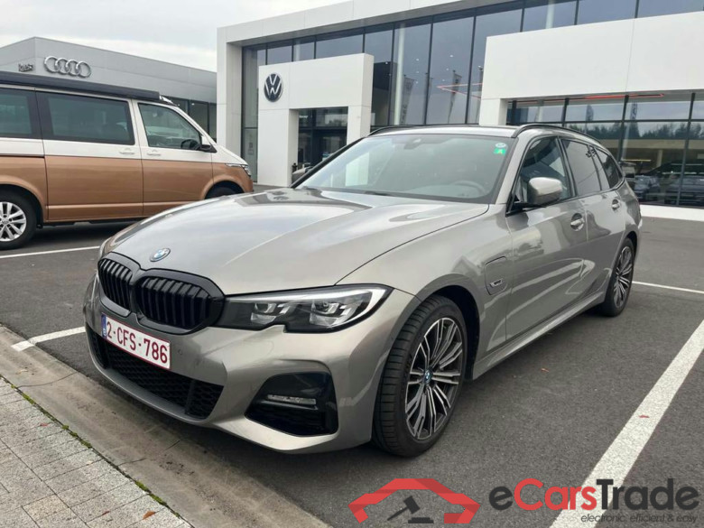 BMW 3 Touring PHEV (G21) 330eAS