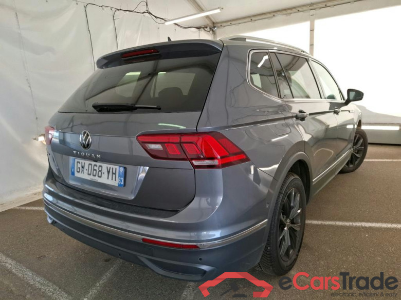 VOLKSWAGEN Tiguan Allspace / 2021 / 5P / SUV 2.0 TDI 150 DSG7 LIFE PLUS #3