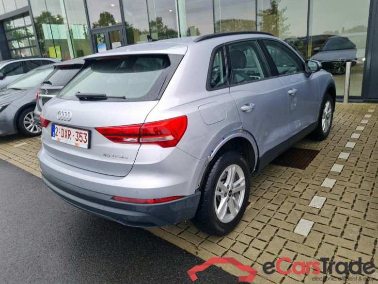 AUDI Q3 1.4 45 TFSI E S TRONIC #4