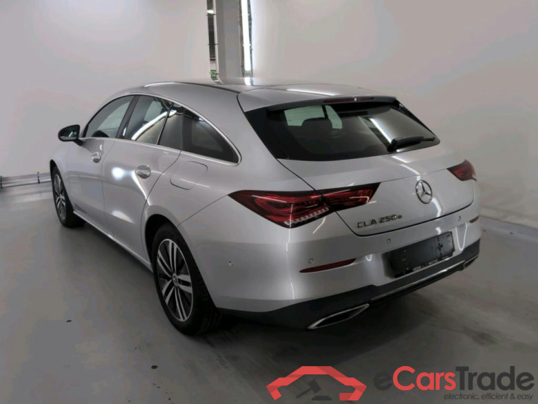 MERCEDES-BENZ CLA SHOOTING BRAKE 1.3 CLA 250 E BUSINESS SOLUTION DCT #3