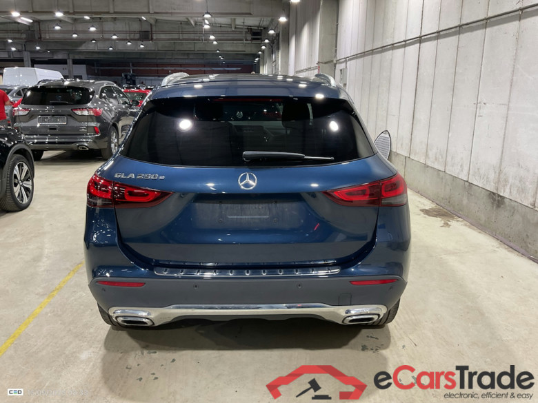 MERCEDES-BENZ GLA 1.3 GLA 250 E DCT BUSINESS SOLUTION #5