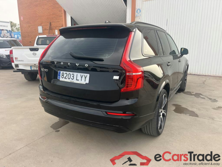 VOLVO XC90 / 2019 / 5P / todoterreno 2.0 T8 AWD Recharge R-Design Auto #2