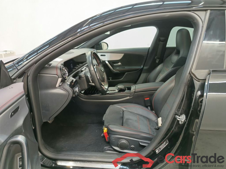 Mercedes-Benz CLA CLA 180 d Business Solution Aut. 4d #3