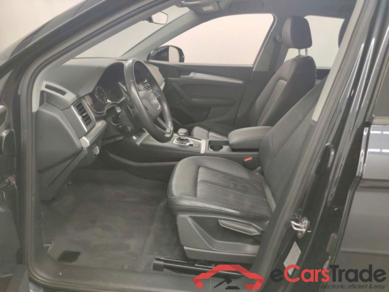 Audi Q5 50 TFSi e S tronic quattro 5d #3