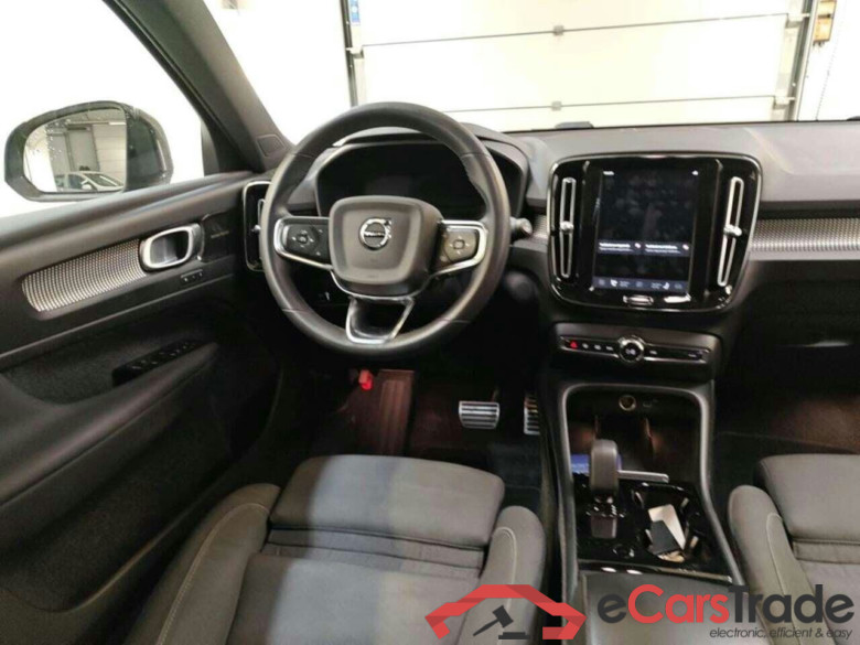 VOLVO XC40 Recharge Pro #3