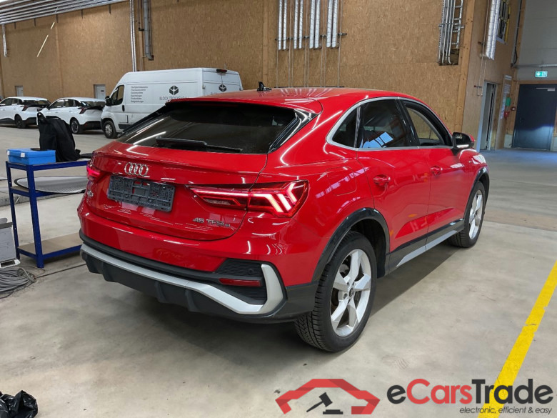 Q3 Sportback 45 TFSI e S line 1.4 TFSI 180KW AT6 E6d #2