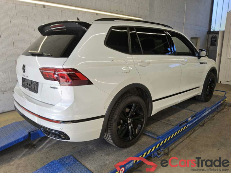 Volkswagen Tiguan Allspace (BJ2)(05.2021->2024) DE - SUV5 2.0 TSI EU6d, 4Motion R-Line OPF, (Facelift) 2021 - 2024 #3
