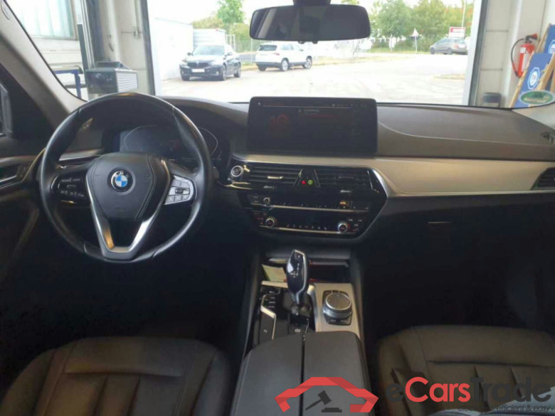 BMW 5 Touring (G31)(2017->) DE - Kb5 520 d Mild-Hybrid EU6d, (Facelift) 2020 - 2024 #4