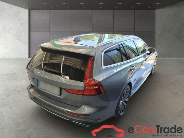 Volvo V60 Kombi (2018->) DE - Kb5 T6 Twin Engine AWD PHEV EU6d, Inscription, 2020 - 2021 #3