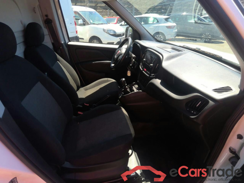 DOBLO CARGO 1.6MJT 105 BUSINES #5