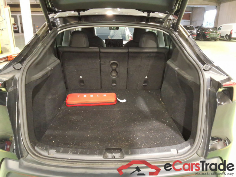TESLA MODEL Y BEV STANDARD RWD AUTO #3