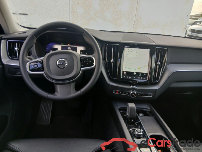 VOLVO XC60 / 2017 / 5P / todoterreno 2.0 B4 D Plus Dark Auto #3