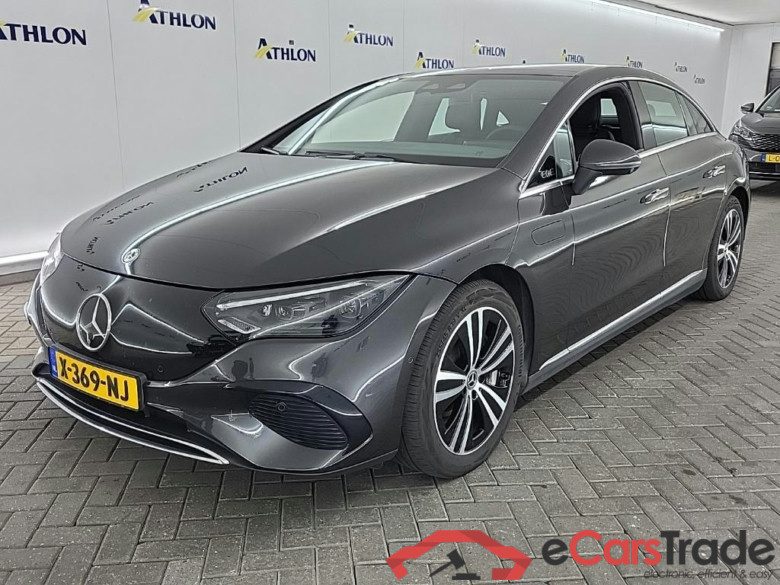 MERCEDES-BENZ EQE EQE 300 Luxury Line 4D 180kW Athlon Edition #1