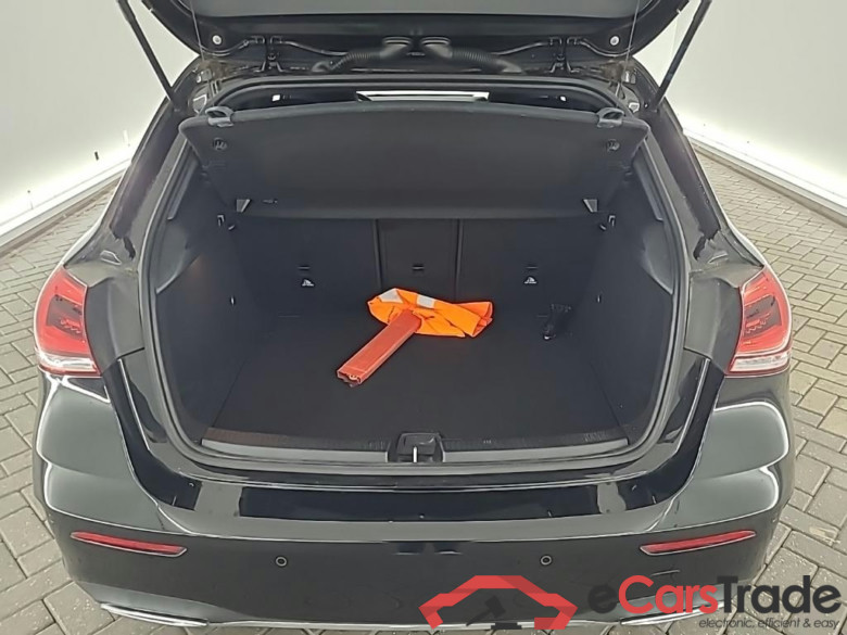 MERCEDES-BENZ A-klasse A 180 d 7G-DCT Business Solution AMG 5D 85kW #5