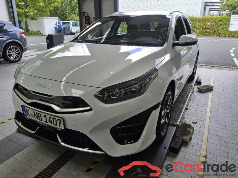 Kia Ceed 1.6  #1