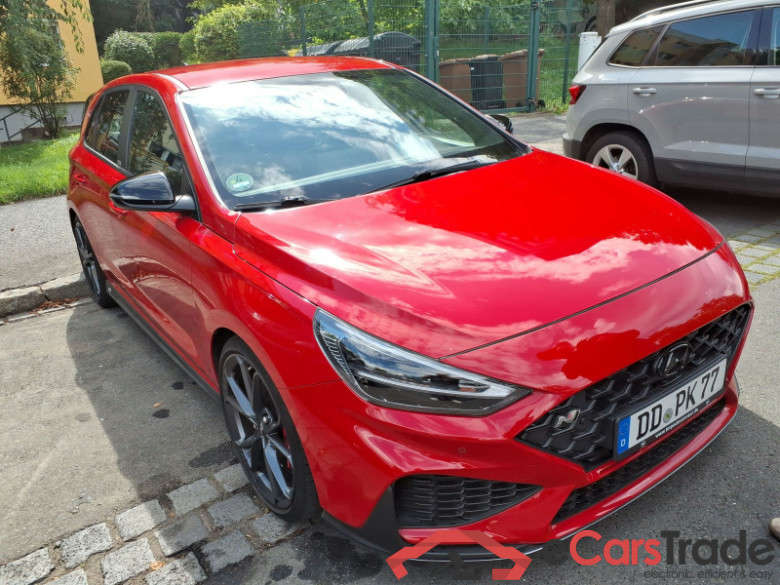 HYUNDAI i30  #1