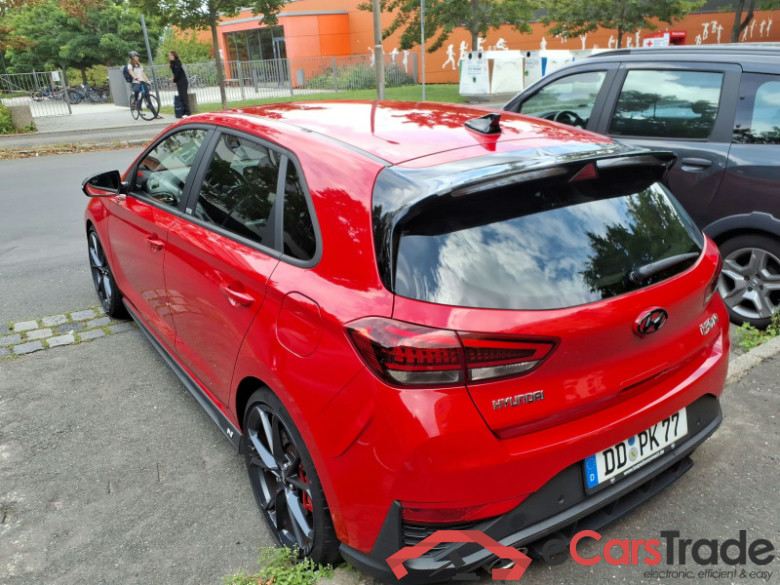 HYUNDAI i30  #4