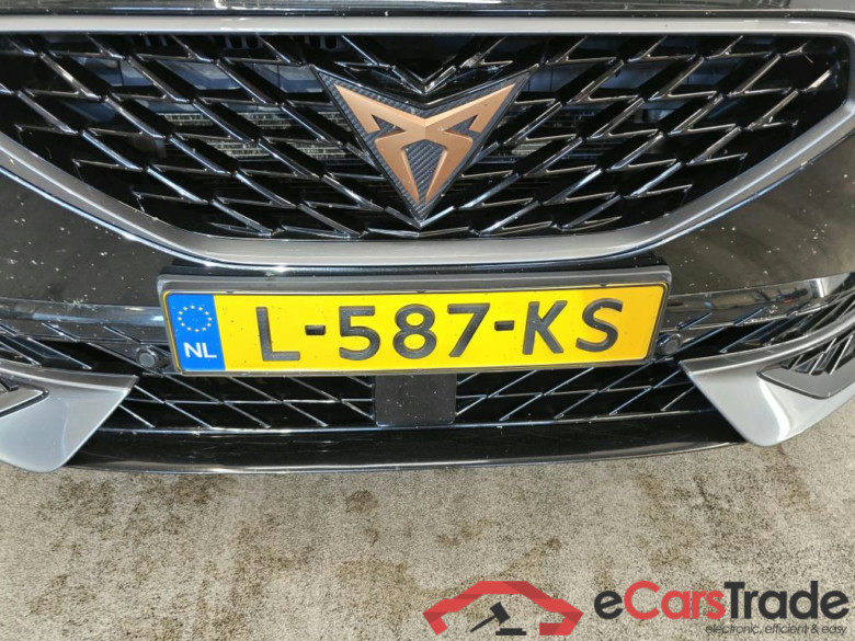 CUPRA Formentor 1.4 e-Hybrid Performance 5d + Pano #5