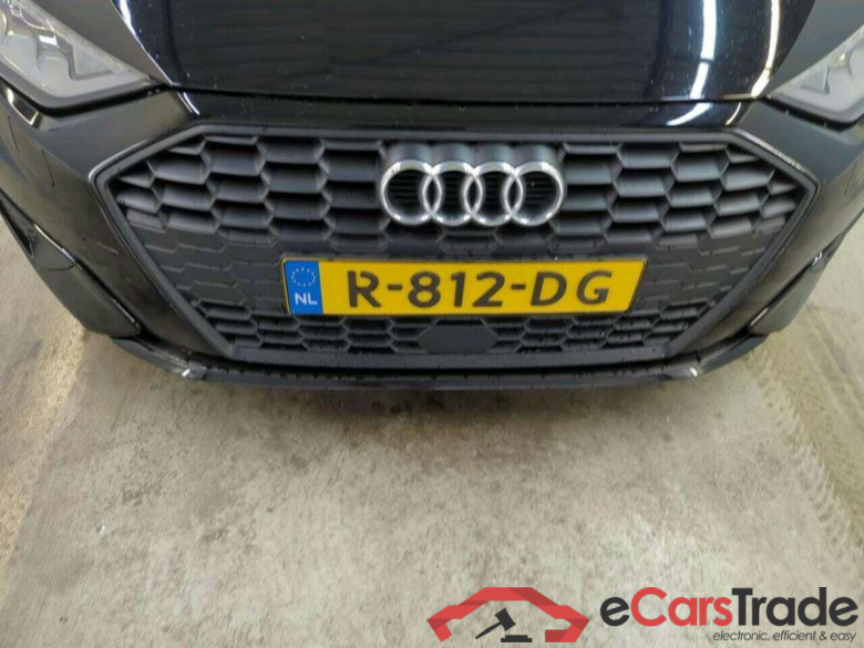 AUDI A3 Sportback 30 TFSI Pro Line #4